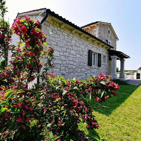 Holiday home St Martina Kucici